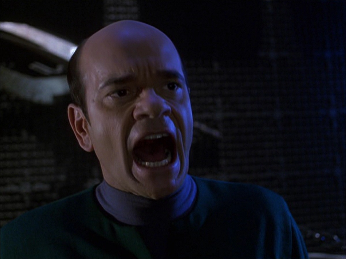 extant_StarTrek_VOY_7x09_7x10-FleshAndBlood_1709.jpg