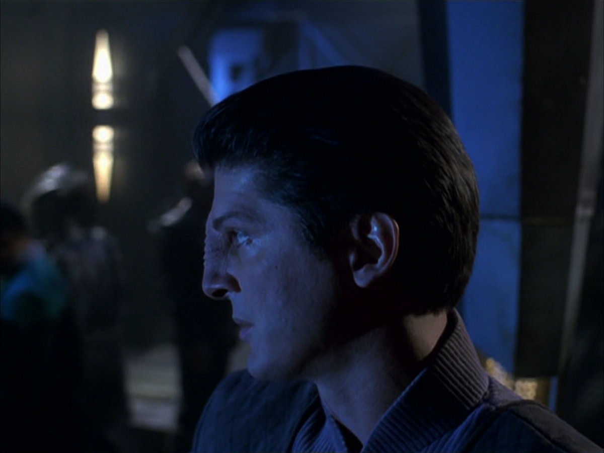 extant_StarTrek_VOY_7x09_7x10-FleshAndBlood_1742.jpg