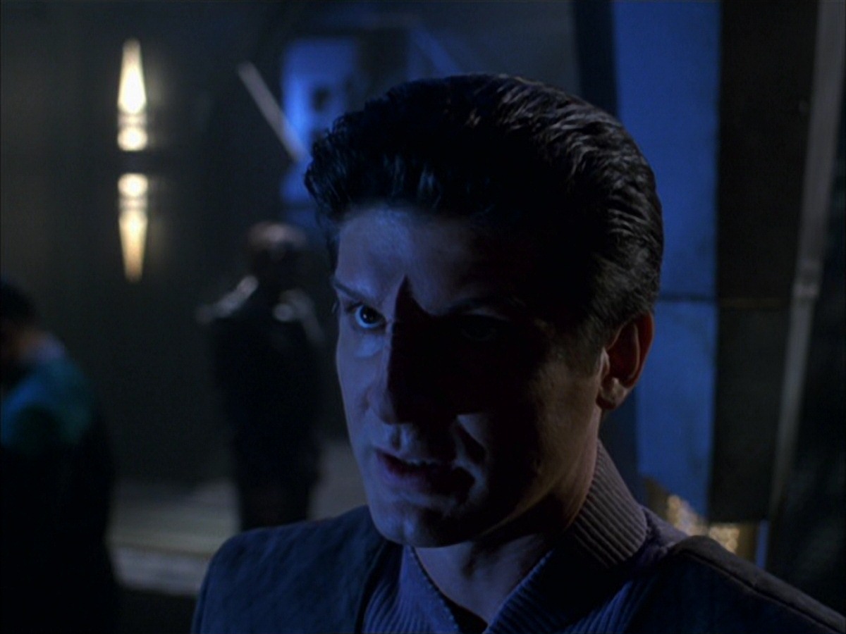 extant_StarTrek_VOY_7x09_7x10-FleshAndBlood_1745.jpg