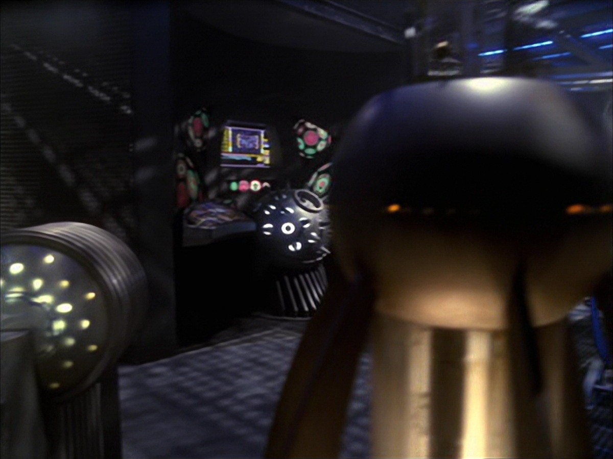 extant_StarTrek_VOY_7x09_7x10-FleshAndBlood_1766.jpg