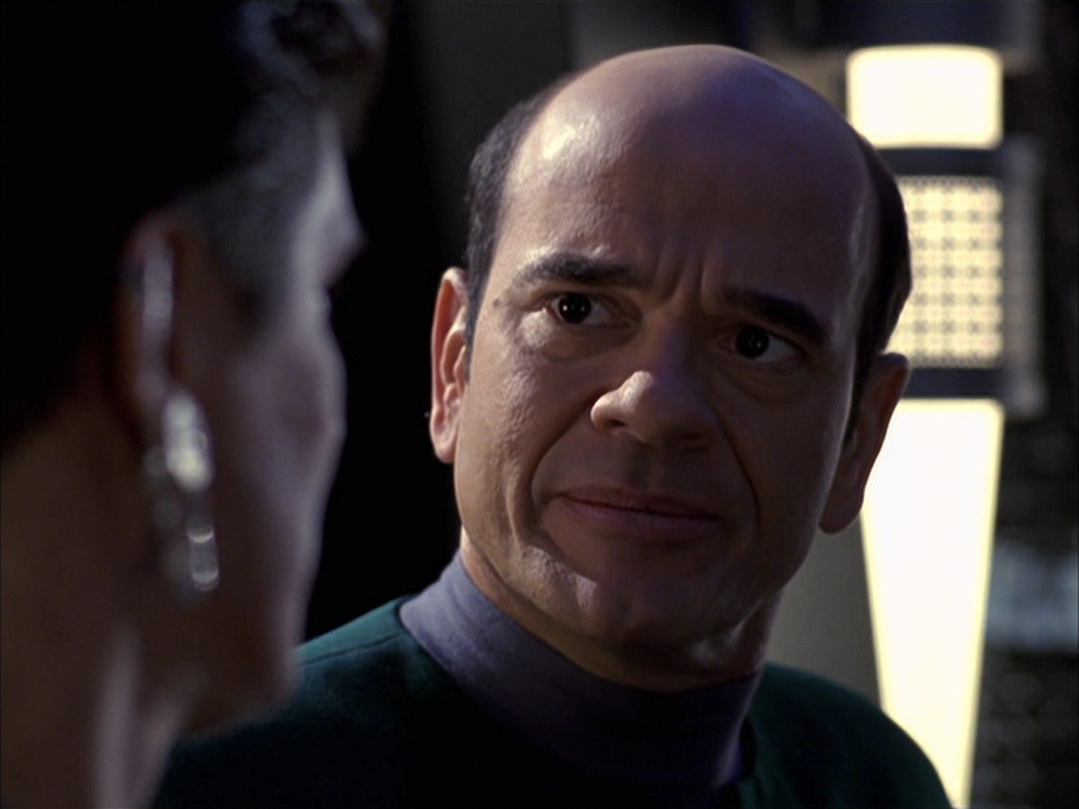 extant_StarTrek_VOY_7x09_7x10-FleshAndBlood_1814.jpg