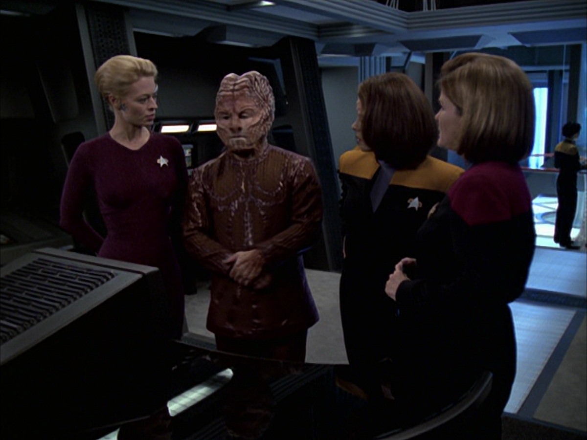 extant_StarTrek_VOY_7x09_7x10-FleshAndBlood_1909.jpg