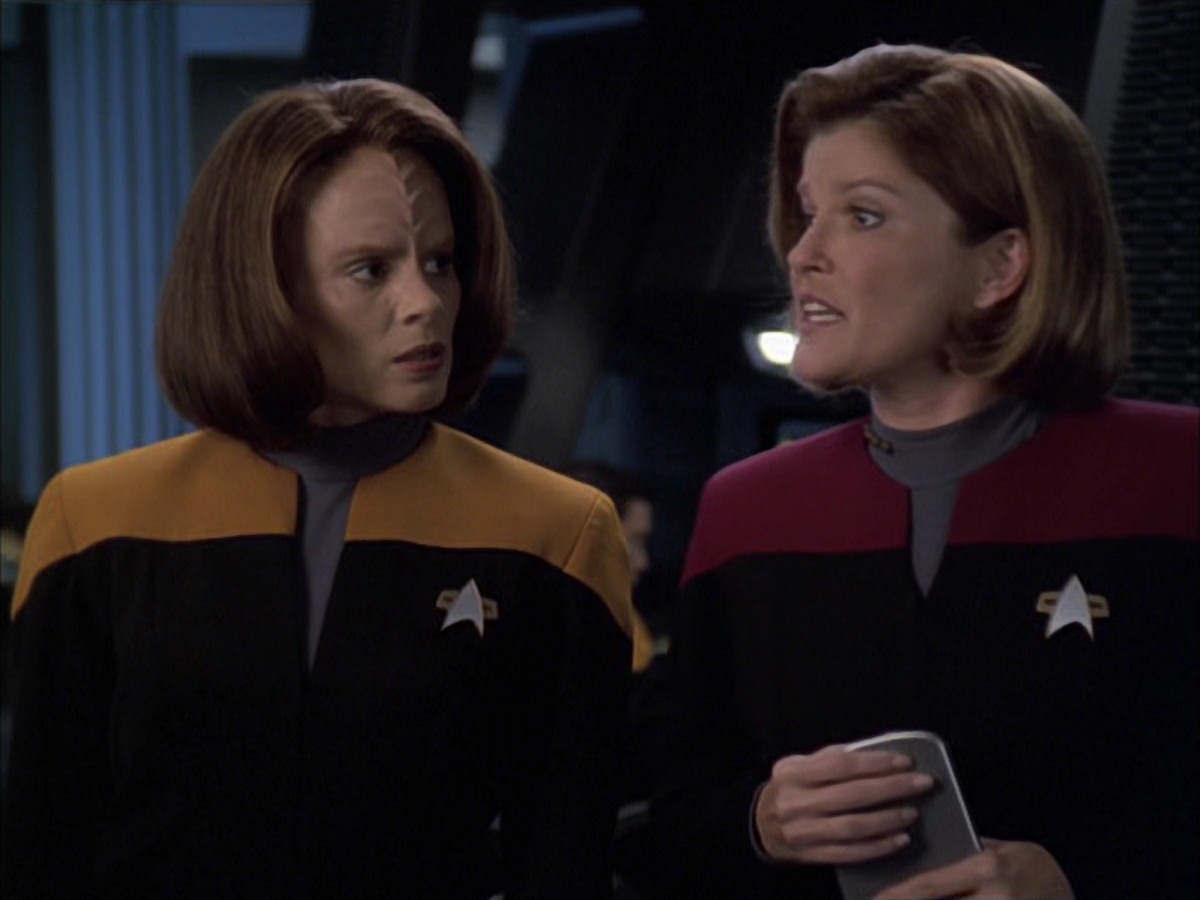 extant_StarTrek_VOY_7x09_7x10-FleshAndBlood_1927.jpg