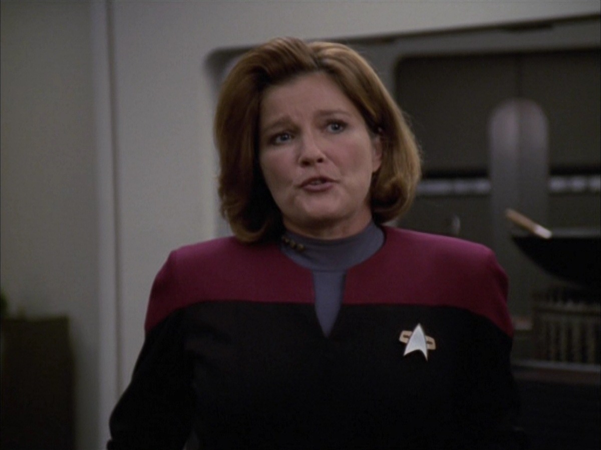 extant_StarTrek_VOY_7x09_7x10-FleshAndBlood_2034.jpg