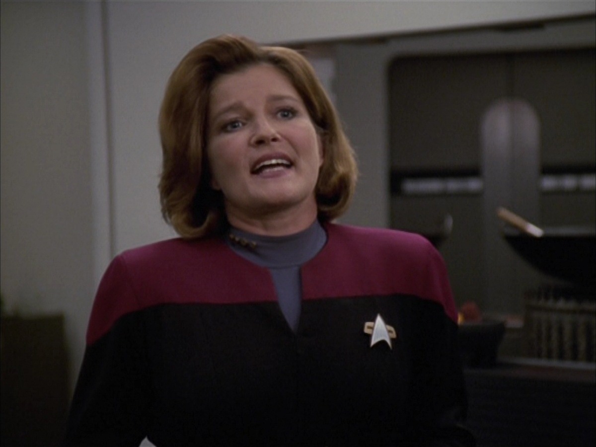 extant_StarTrek_VOY_7x09_7x10-FleshAndBlood_2035.jpg