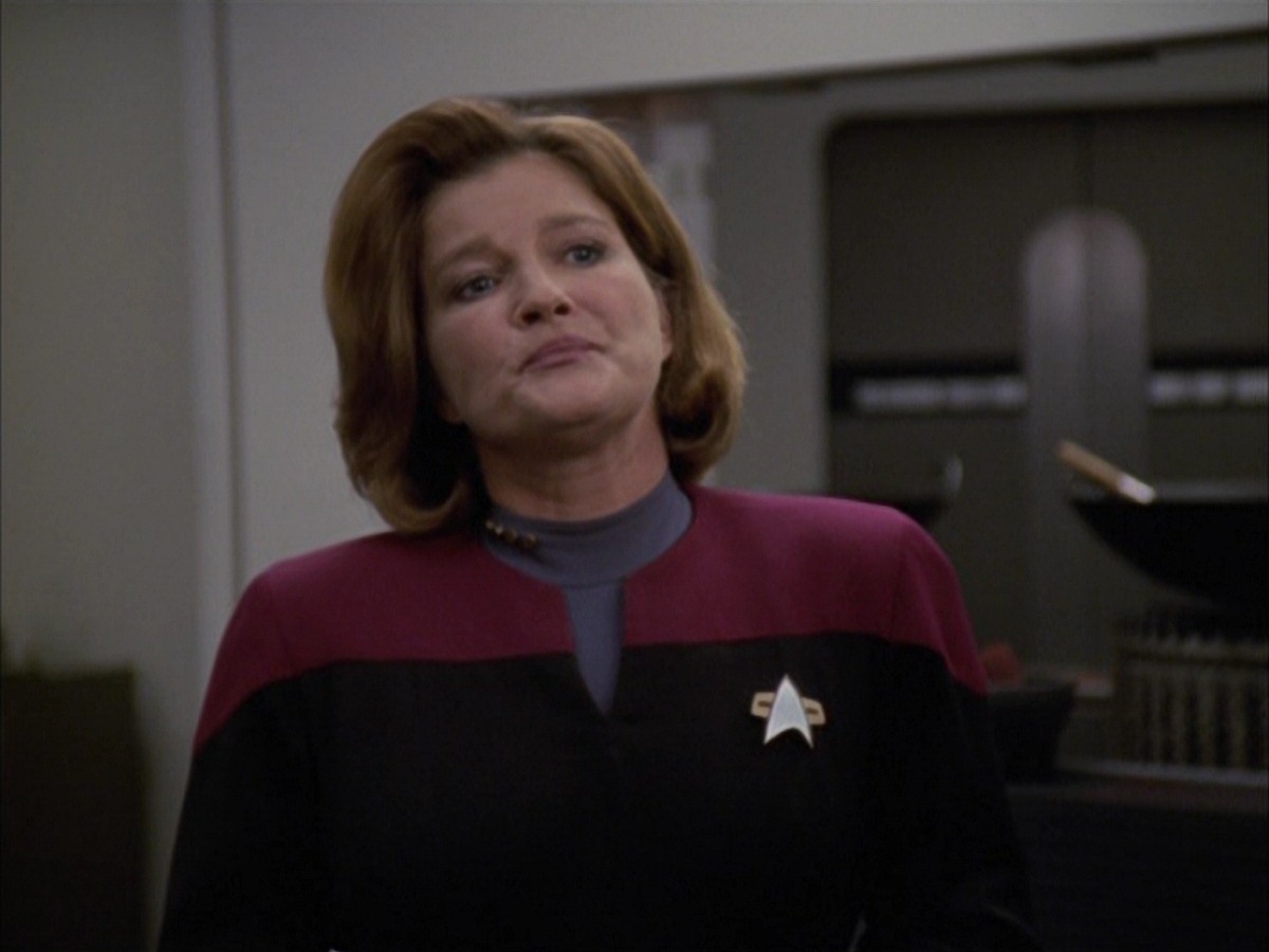 extant_StarTrek_VOY_7x09_7x10-FleshAndBlood_2036.jpg