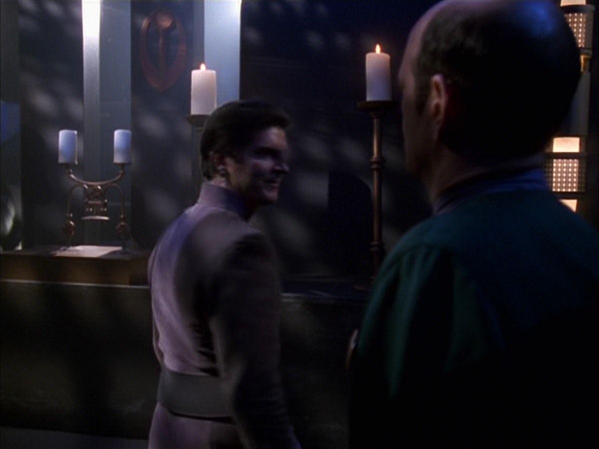 extant_StarTrek_VOY_7x09_7x10-FleshAndBlood_2446.jpg