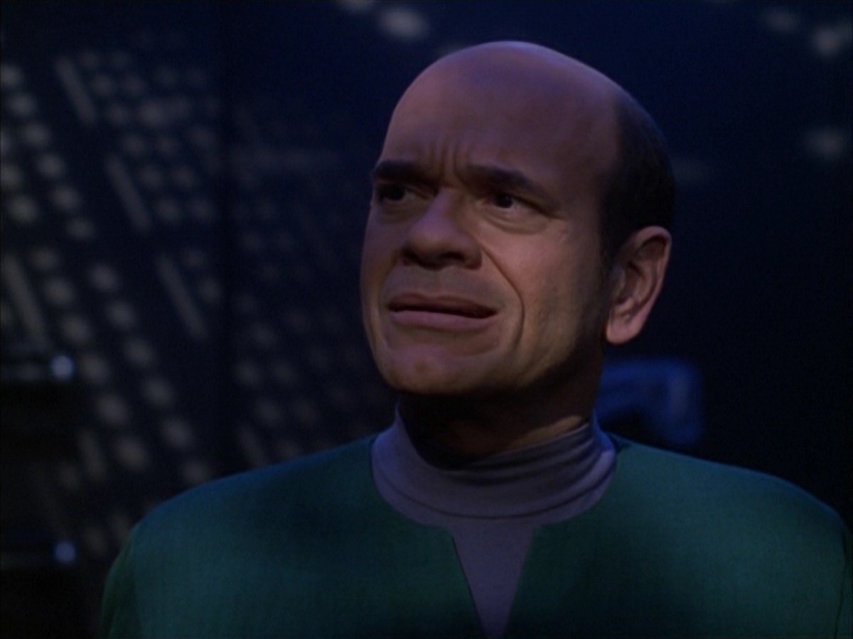 extant_StarTrek_VOY_7x09_7x10-FleshAndBlood_2464.jpg