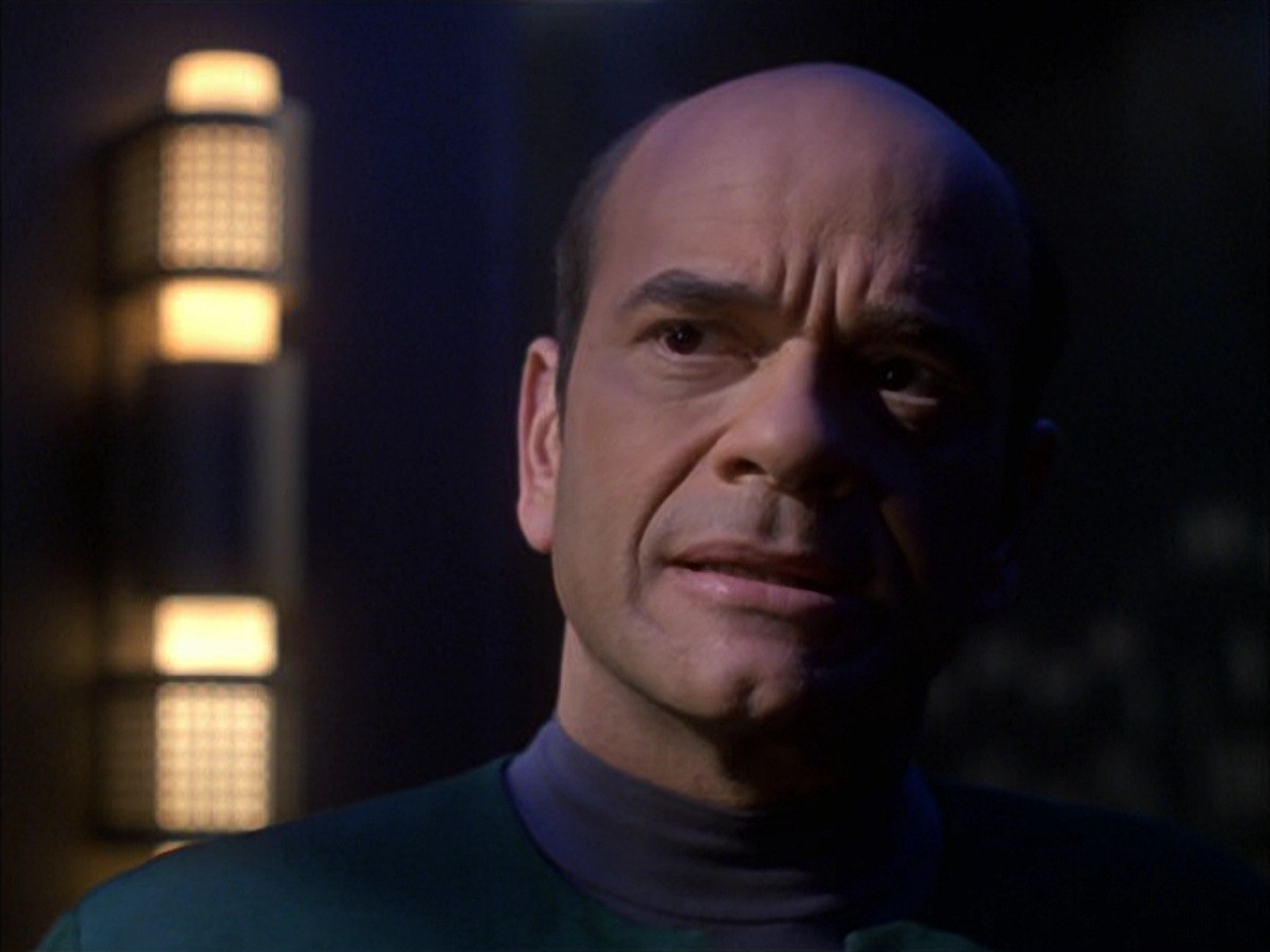 extant_StarTrek_VOY_7x09_7x10-FleshAndBlood_2525.jpg