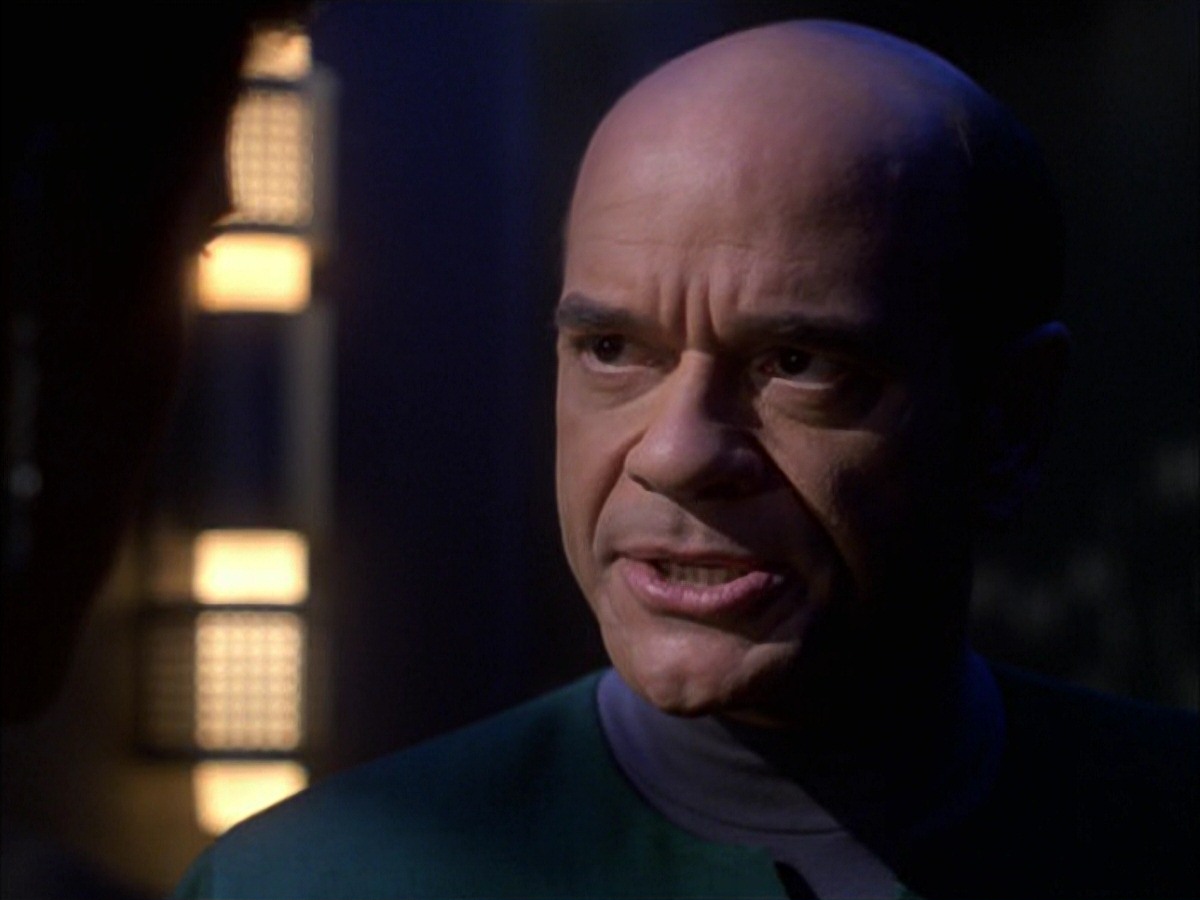 extant_StarTrek_VOY_7x09_7x10-FleshAndBlood_2572.jpg