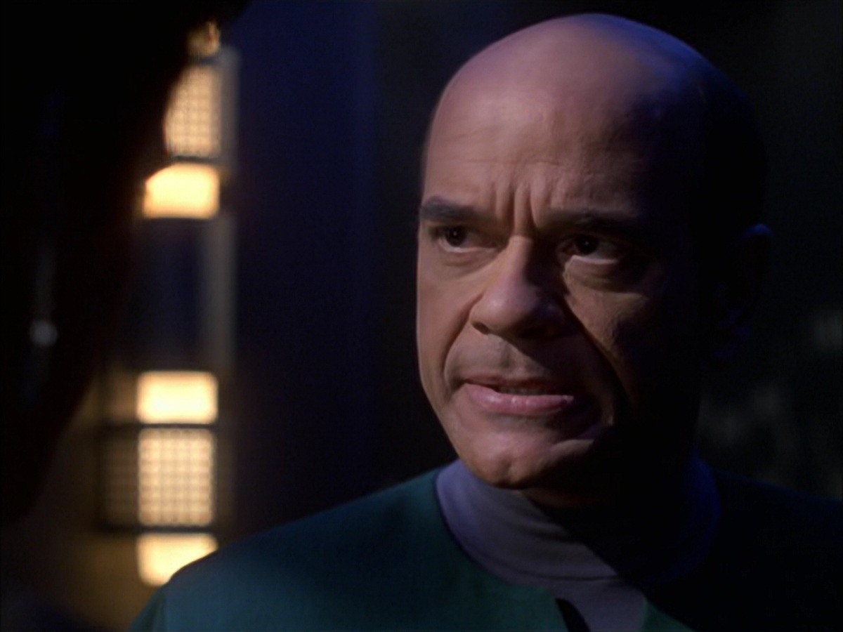 extant_StarTrek_VOY_7x09_7x10-FleshAndBlood_2573.jpg