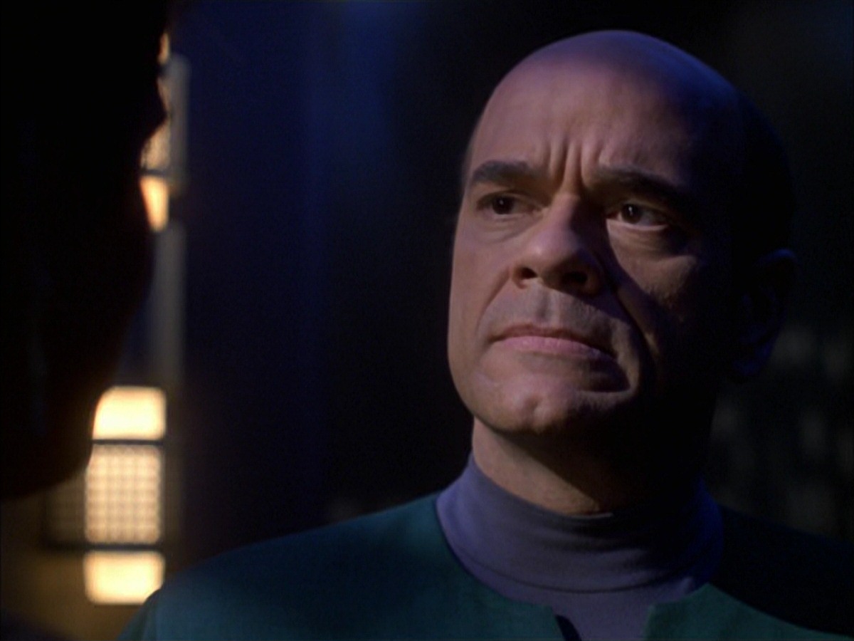 extant_StarTrek_VOY_7x09_7x10-FleshAndBlood_2596.jpg