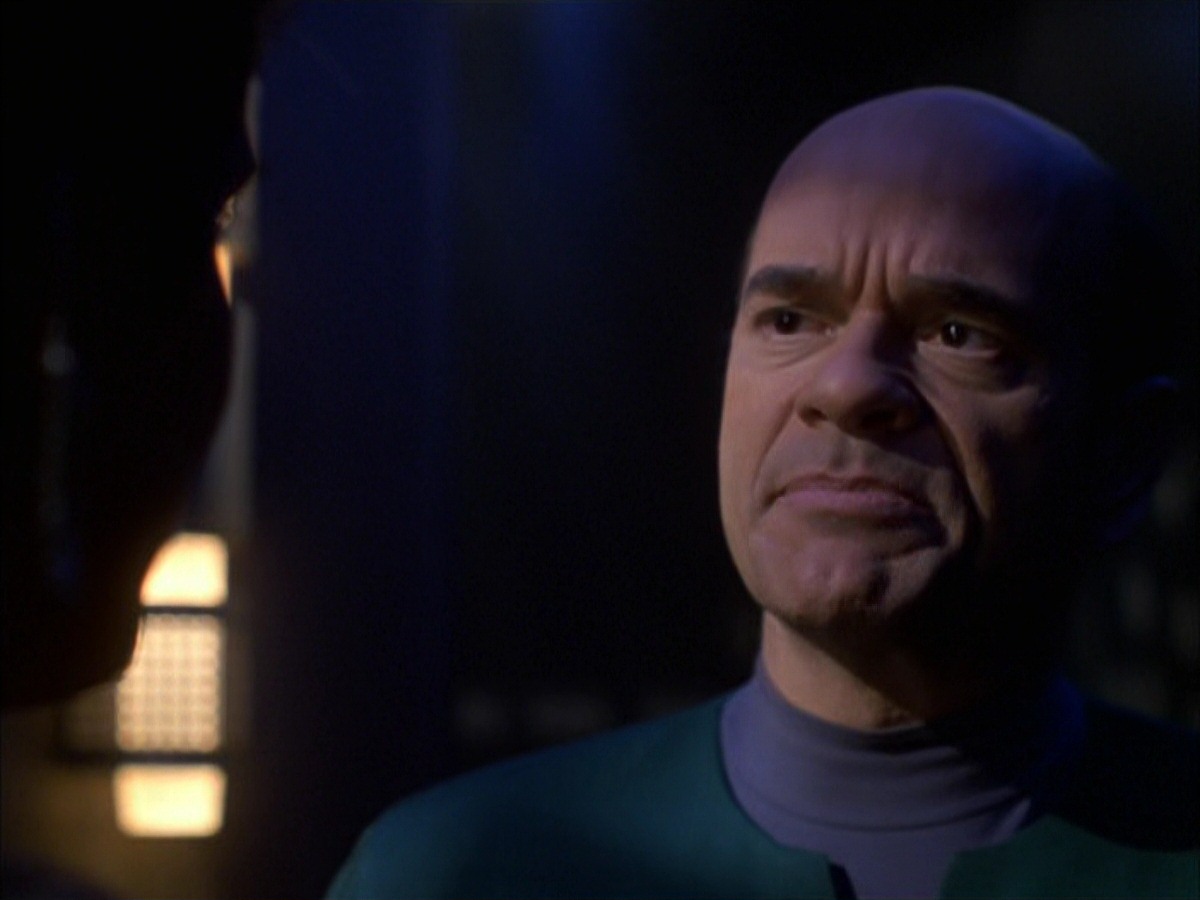 extant_StarTrek_VOY_7x09_7x10-FleshAndBlood_2598.jpg