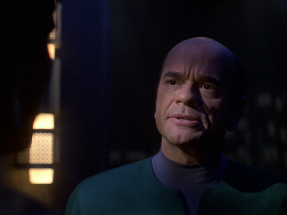 extant_StarTrek_VOY_7x09_7x10-FleshAndBlood_2599.jpg