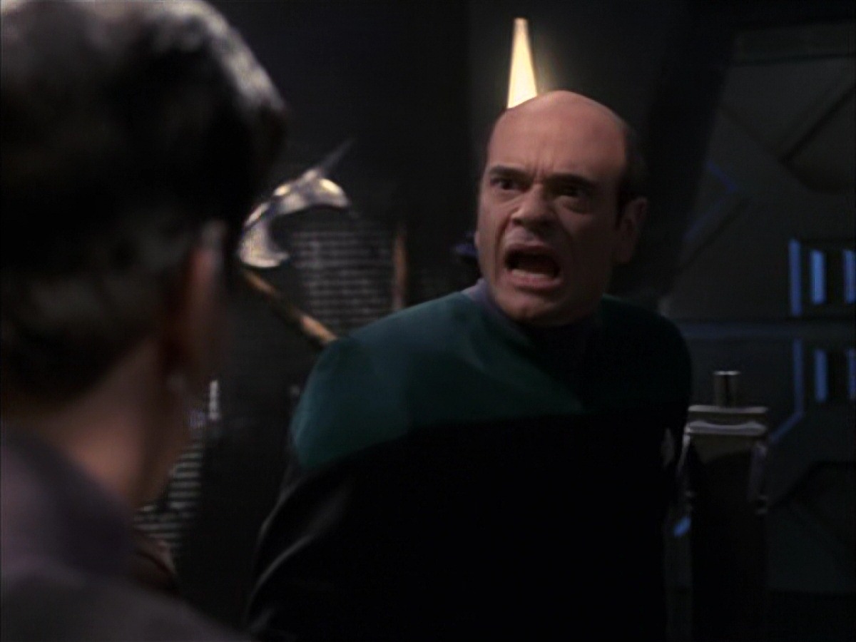 extant_StarTrek_VOY_7x09_7x10-FleshAndBlood_2849.jpg