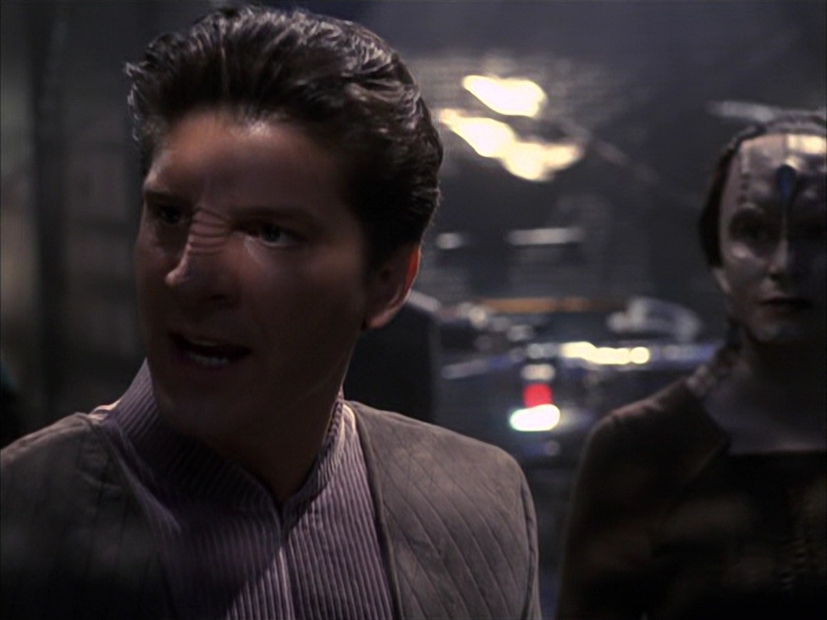 extant_StarTrek_VOY_7x09_7x10-FleshAndBlood_2859.jpg