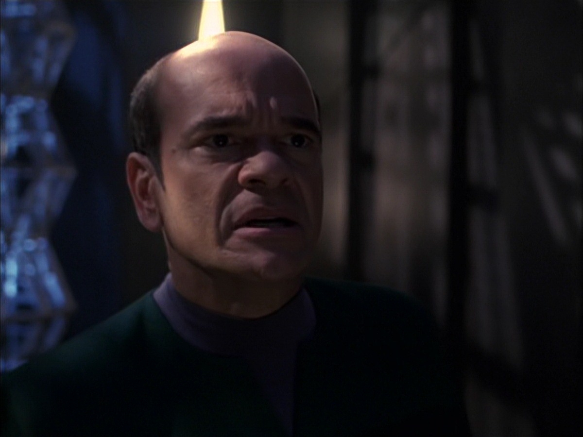 extant_StarTrek_VOY_7x09_7x10-FleshAndBlood_2876.jpg