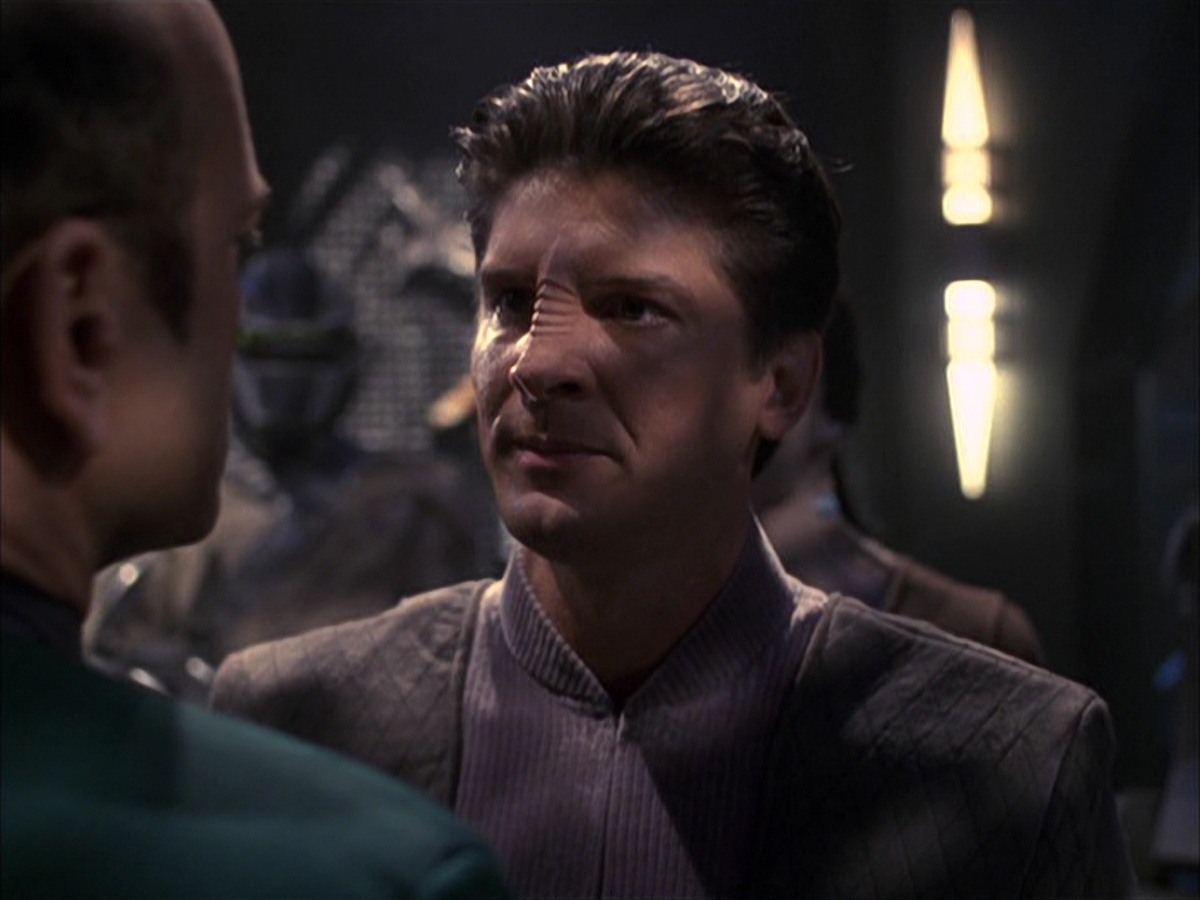 extant_StarTrek_VOY_7x09_7x10-FleshAndBlood_2889.jpg