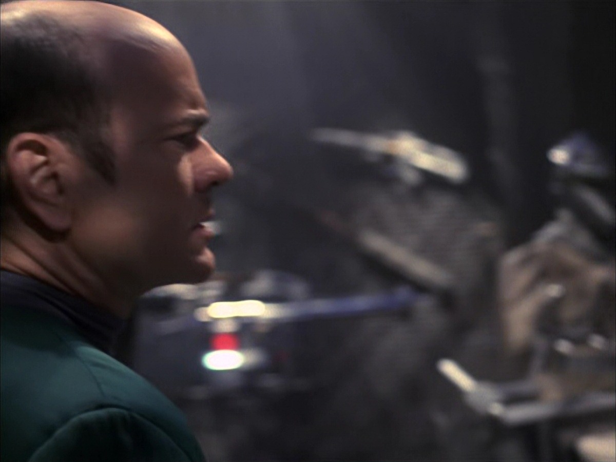 extant_StarTrek_VOY_7x09_7x10-FleshAndBlood_2905.jpg