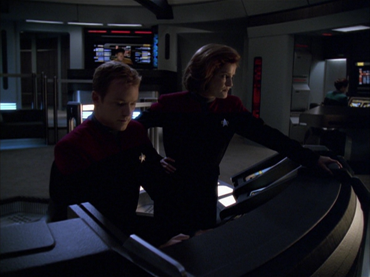extant_StarTrek_VOY_7x09_7x10-FleshAndBlood_3097.jpg