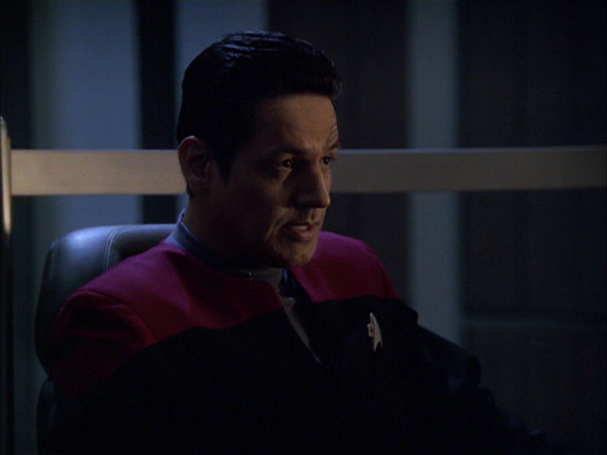 extant_StarTrek_VOY_7x09_7x10-FleshAndBlood_3101.jpg