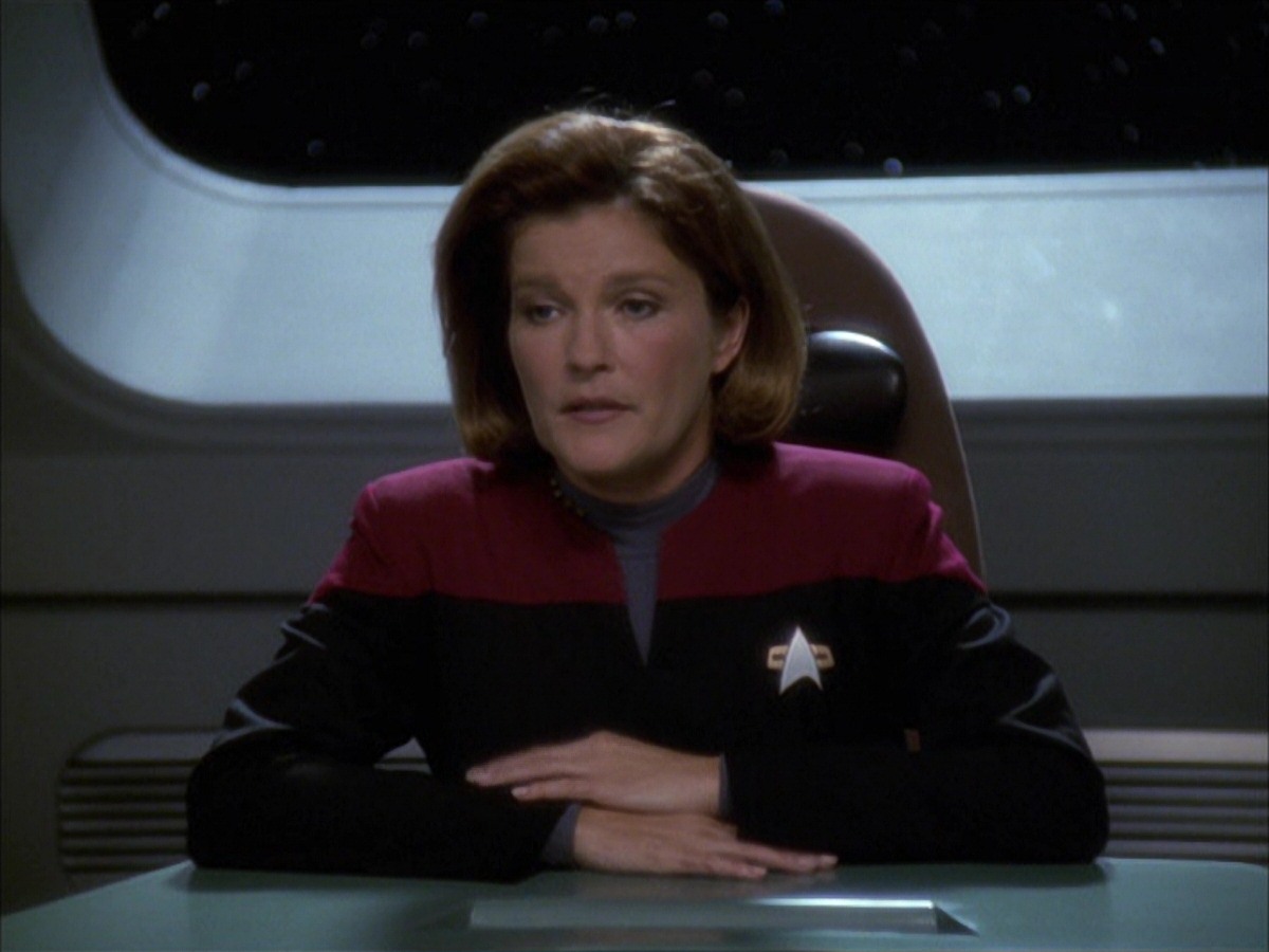 extant_StarTrek_VOY_7x09_7x10-FleshAndBlood_3148.jpg