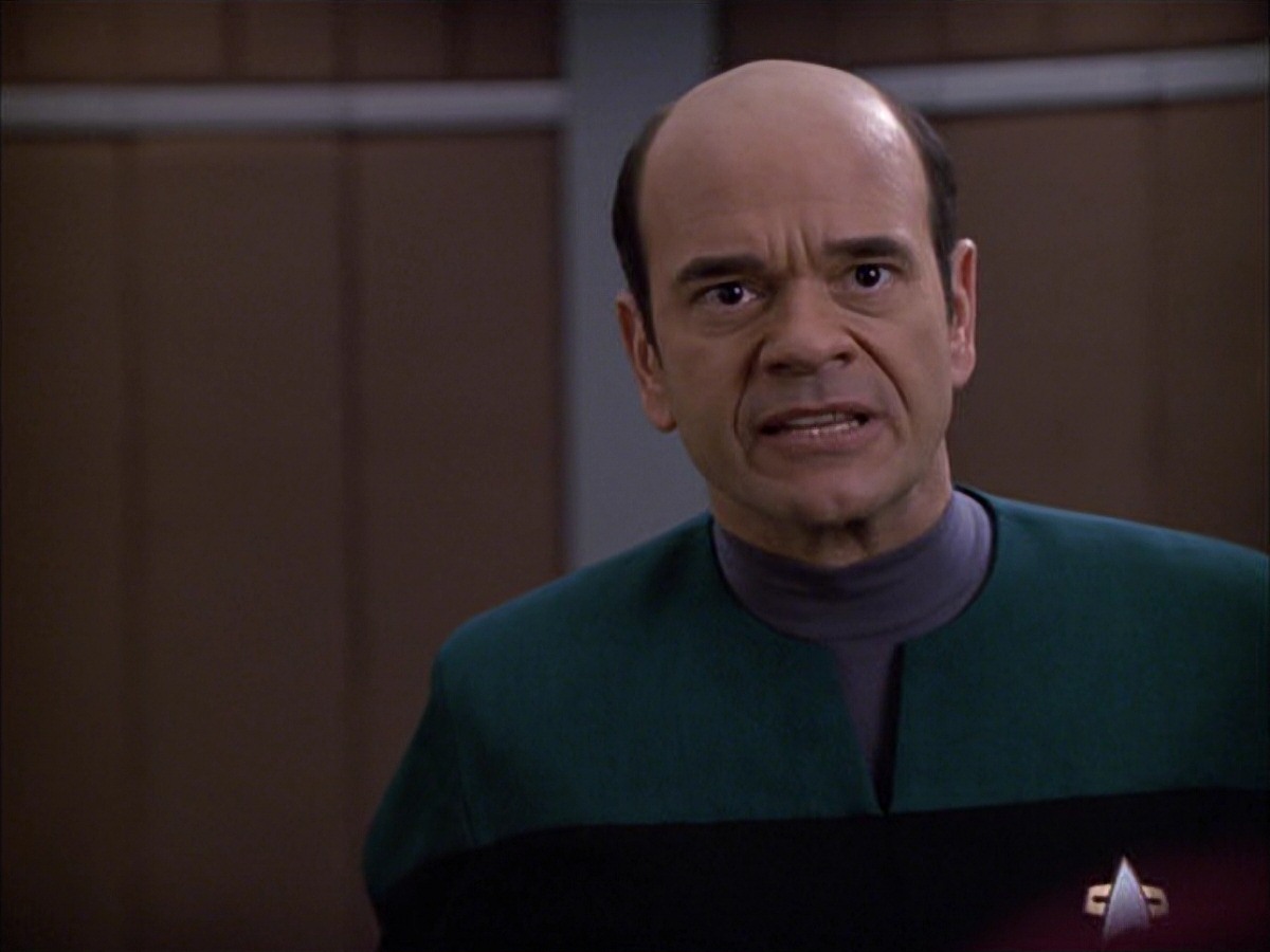 extant_StarTrek_VOY_7x09_7x10-FleshAndBlood_3263.jpg