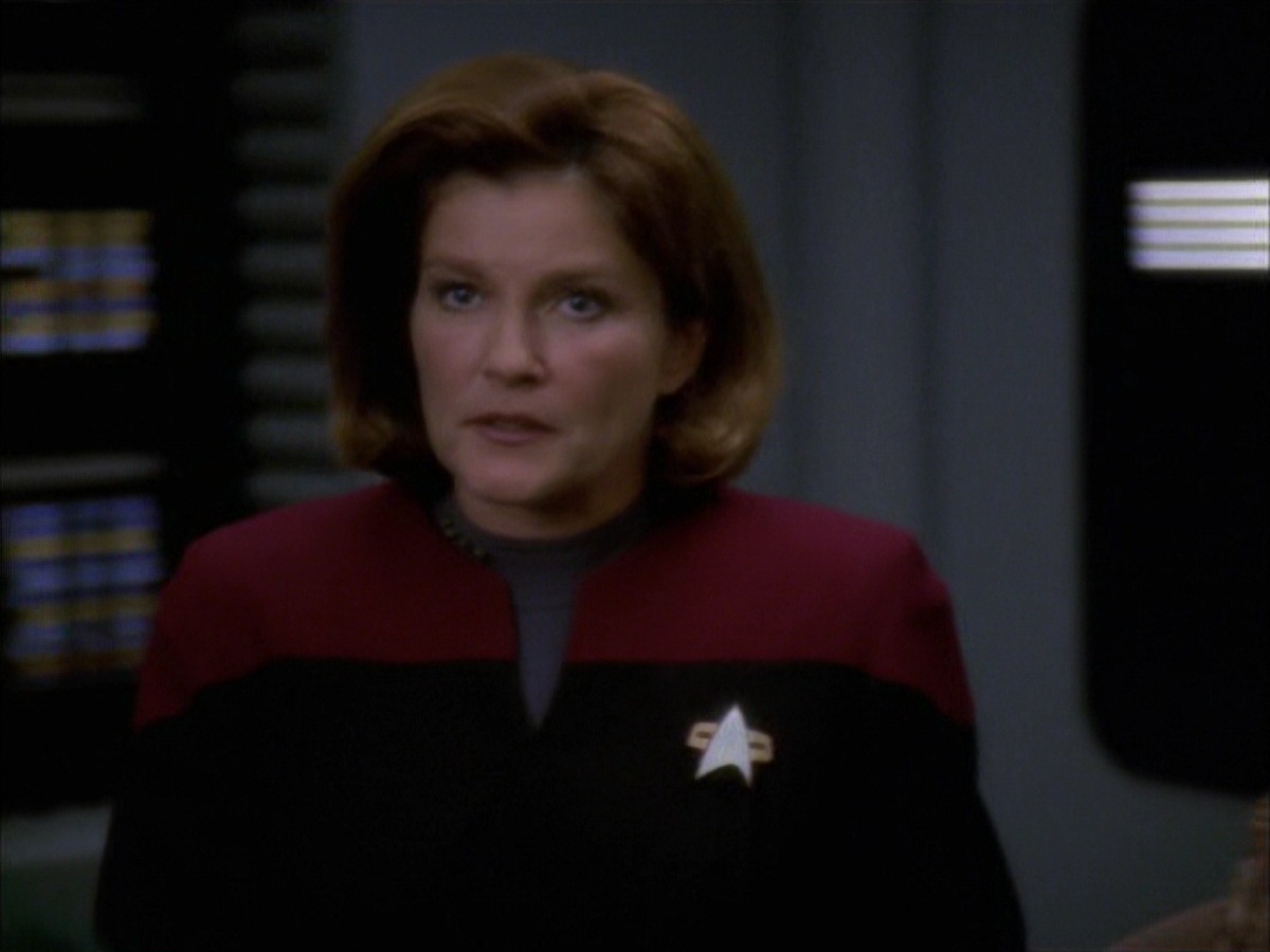 extant_StarTrek_VOY_7x09_7x10-FleshAndBlood_3268.jpg
