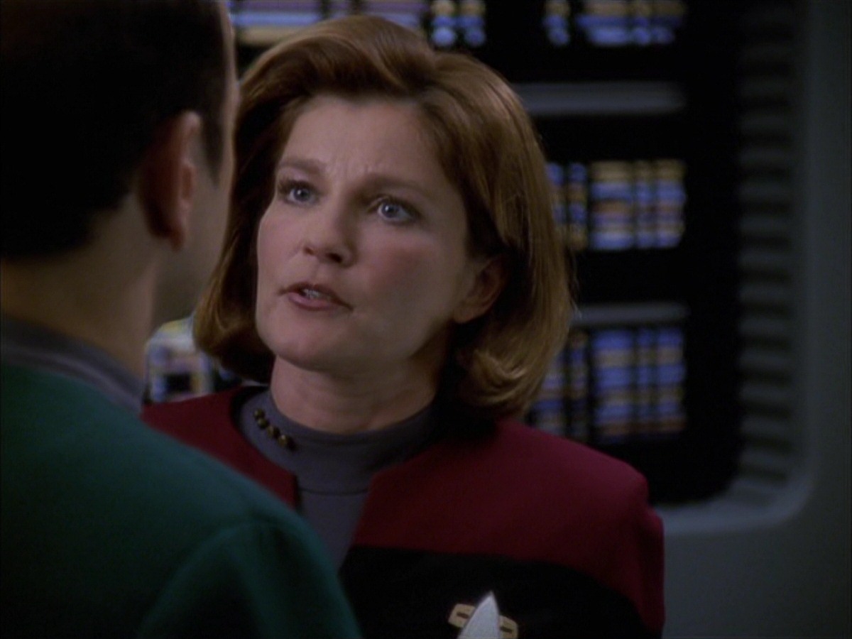 extant_StarTrek_VOY_7x09_7x10-FleshAndBlood_3271.jpg