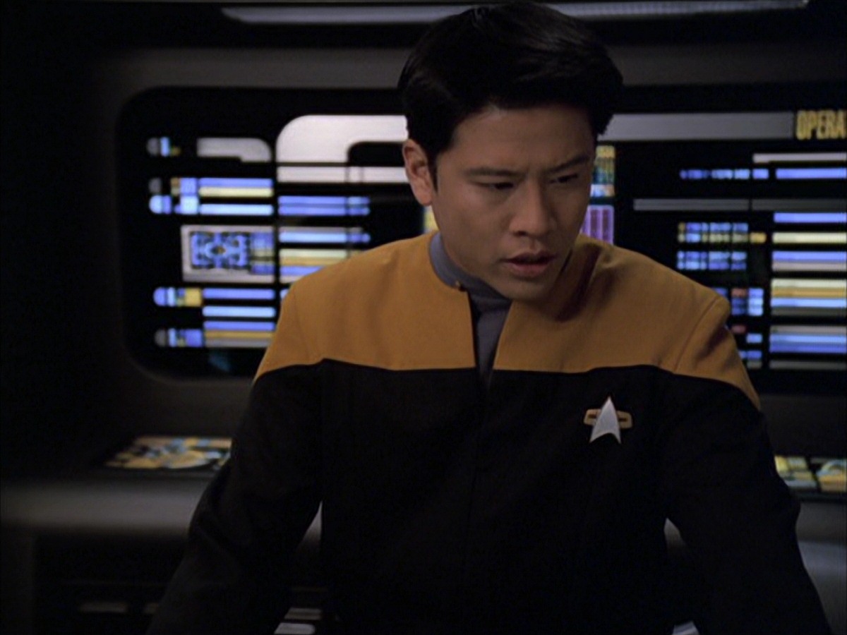 extant_StarTrek_VOY_7x09_7x10-FleshAndBlood_3328.jpg