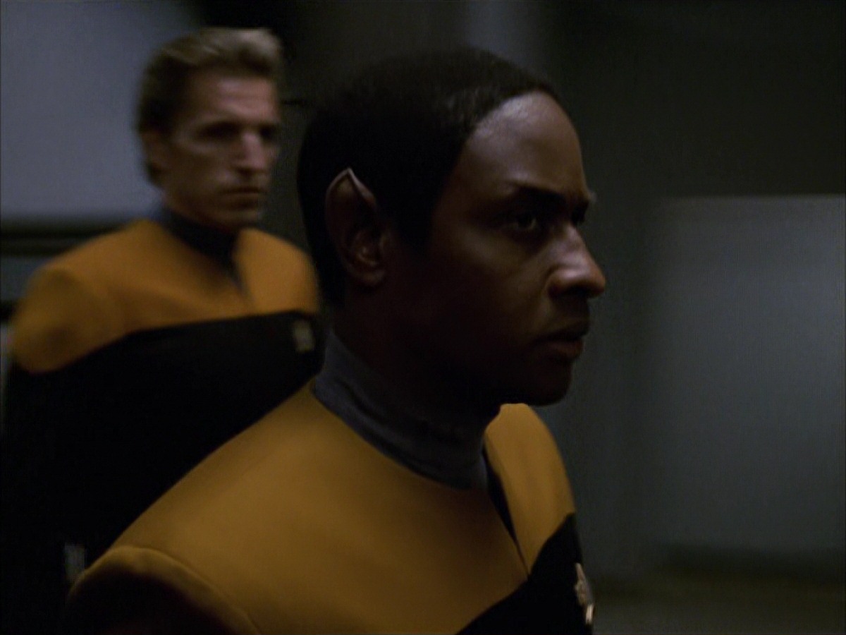 extant_StarTrek_VOY_7x09_7x10-FleshAndBlood_3340.jpg