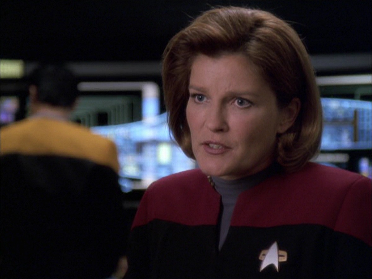 extant_StarTrek_VOY_7x09_7x10-FleshAndBlood_3413.jpg