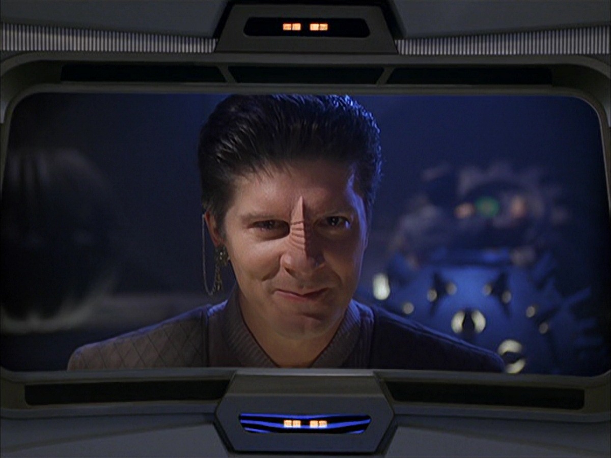 extant_StarTrek_VOY_7x09_7x10-FleshAndBlood_3432.jpg