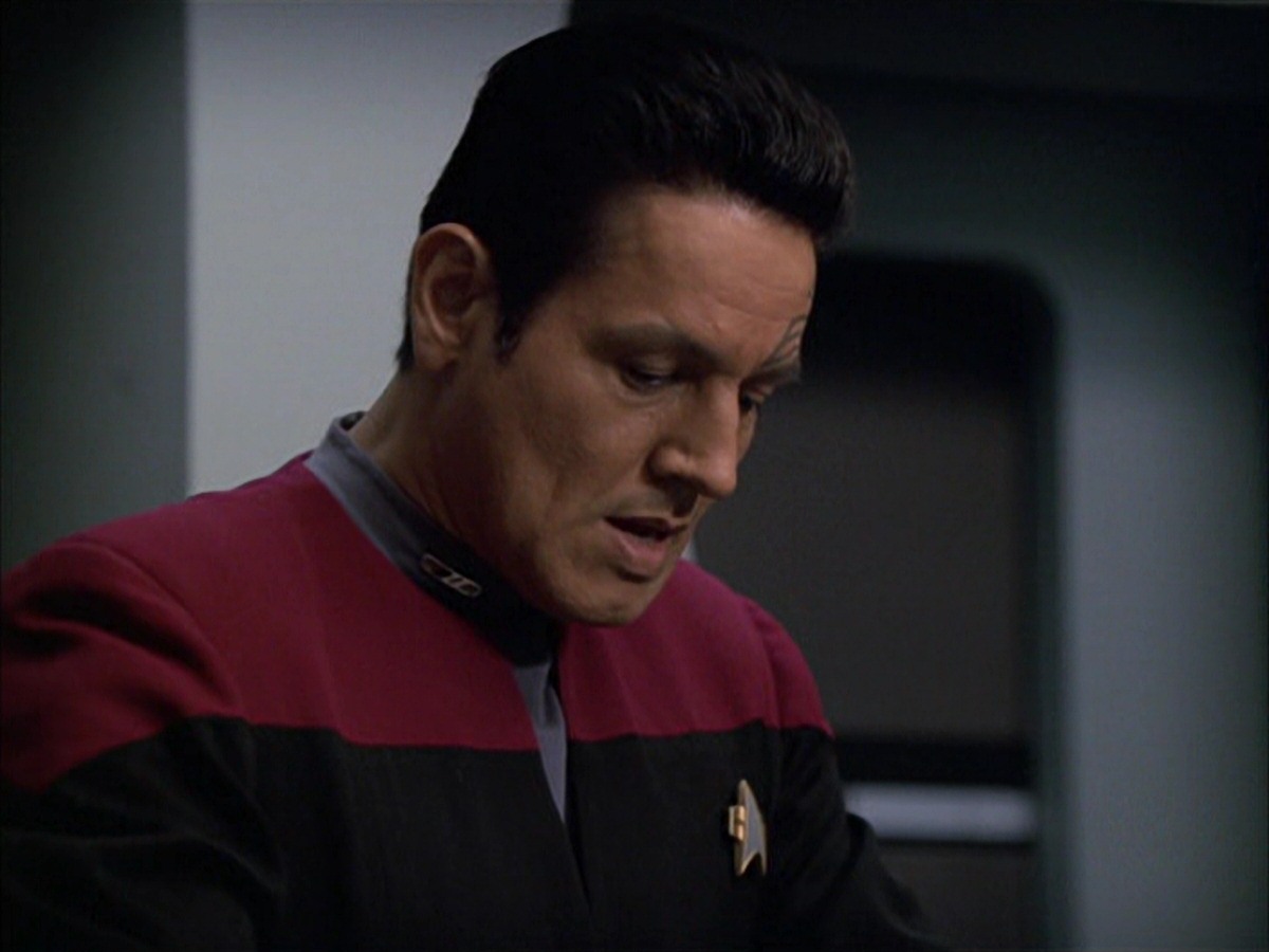 extant_StarTrek_VOY_7x09_7x10-FleshAndBlood_3506.jpg