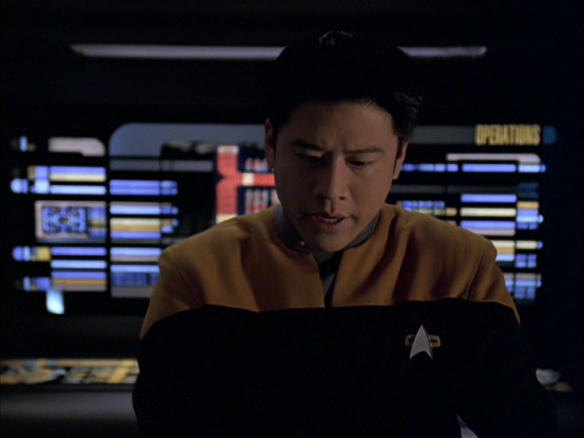 extant_StarTrek_VOY_7x09_7x10-FleshAndBlood_3516.jpg