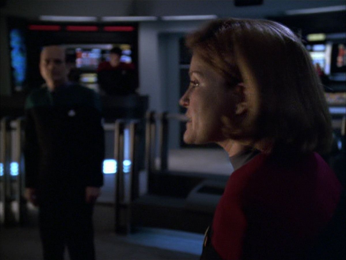 extant_StarTrek_VOY_7x09_7x10-FleshAndBlood_3518.jpg