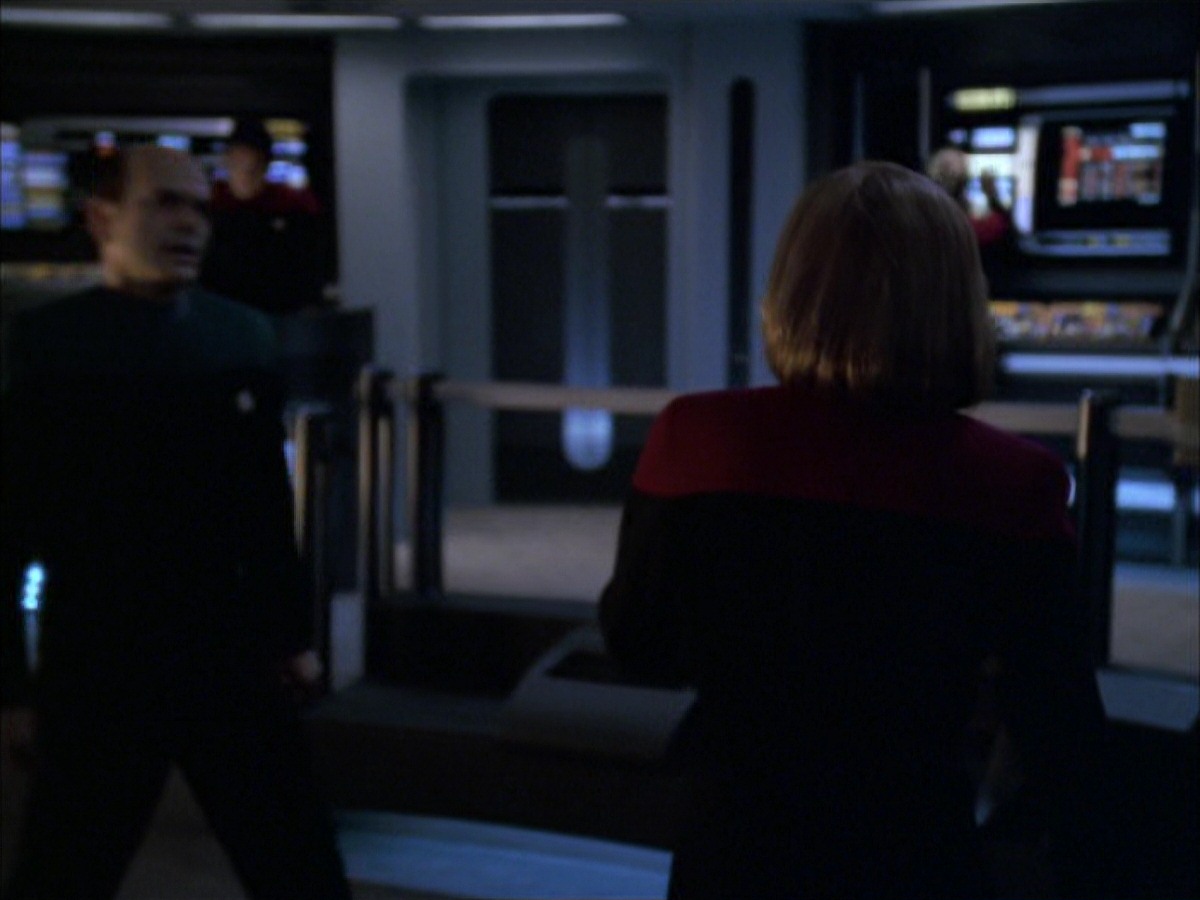extant_StarTrek_VOY_7x09_7x10-FleshAndBlood_3520.jpg