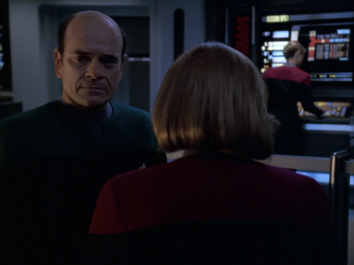 extant_StarTrek_VOY_7x09_7x10-FleshAndBlood_3527.jpg
