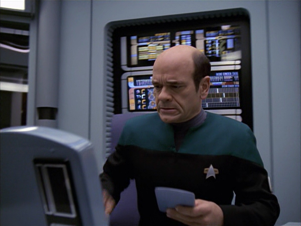 extant_StarTrek_VOY_7x09_7x10-FleshAndBlood_3603.jpg
