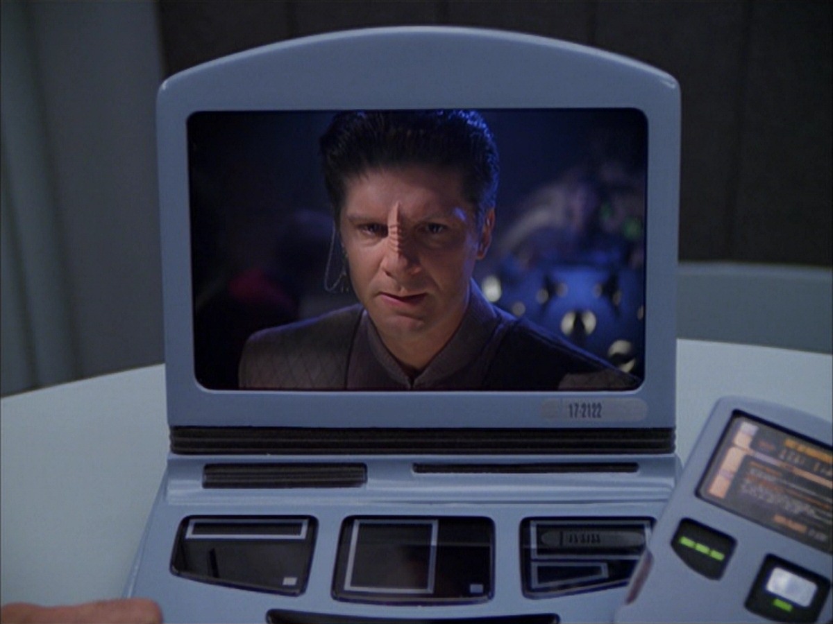 extant_StarTrek_VOY_7x09_7x10-FleshAndBlood_3640.jpg