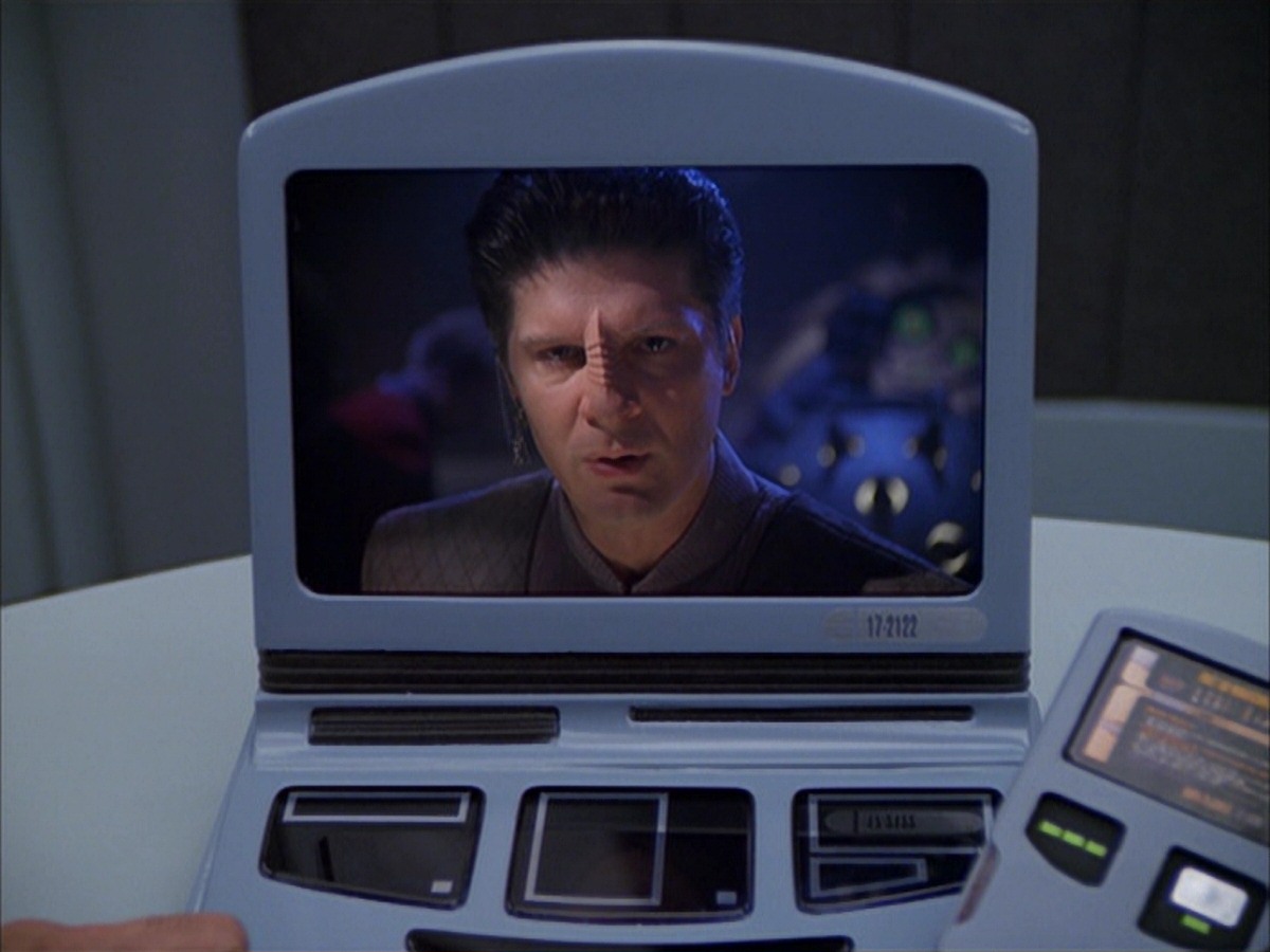 extant_StarTrek_VOY_7x09_7x10-FleshAndBlood_3642.jpg