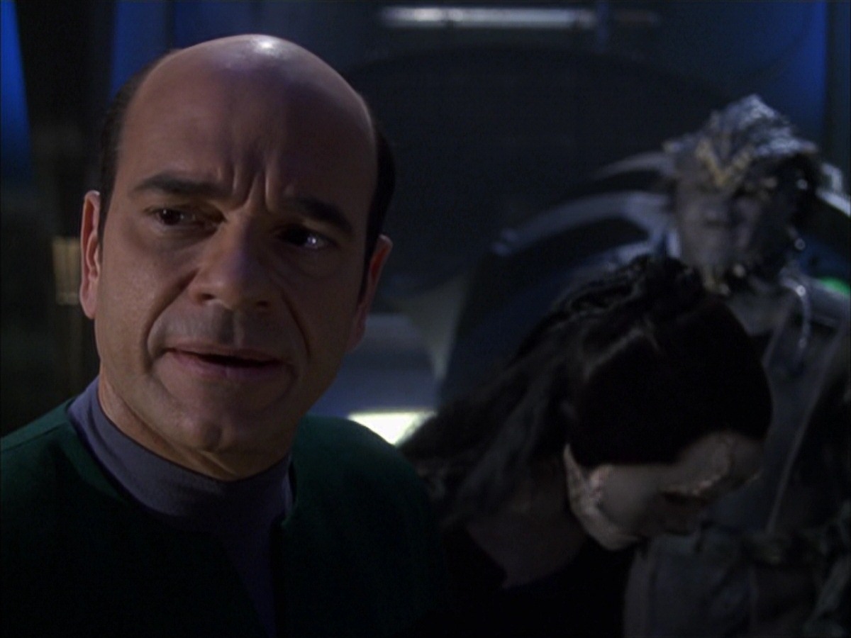 extant_StarTrek_VOY_7x09_7x10-FleshAndBlood_3668.jpg