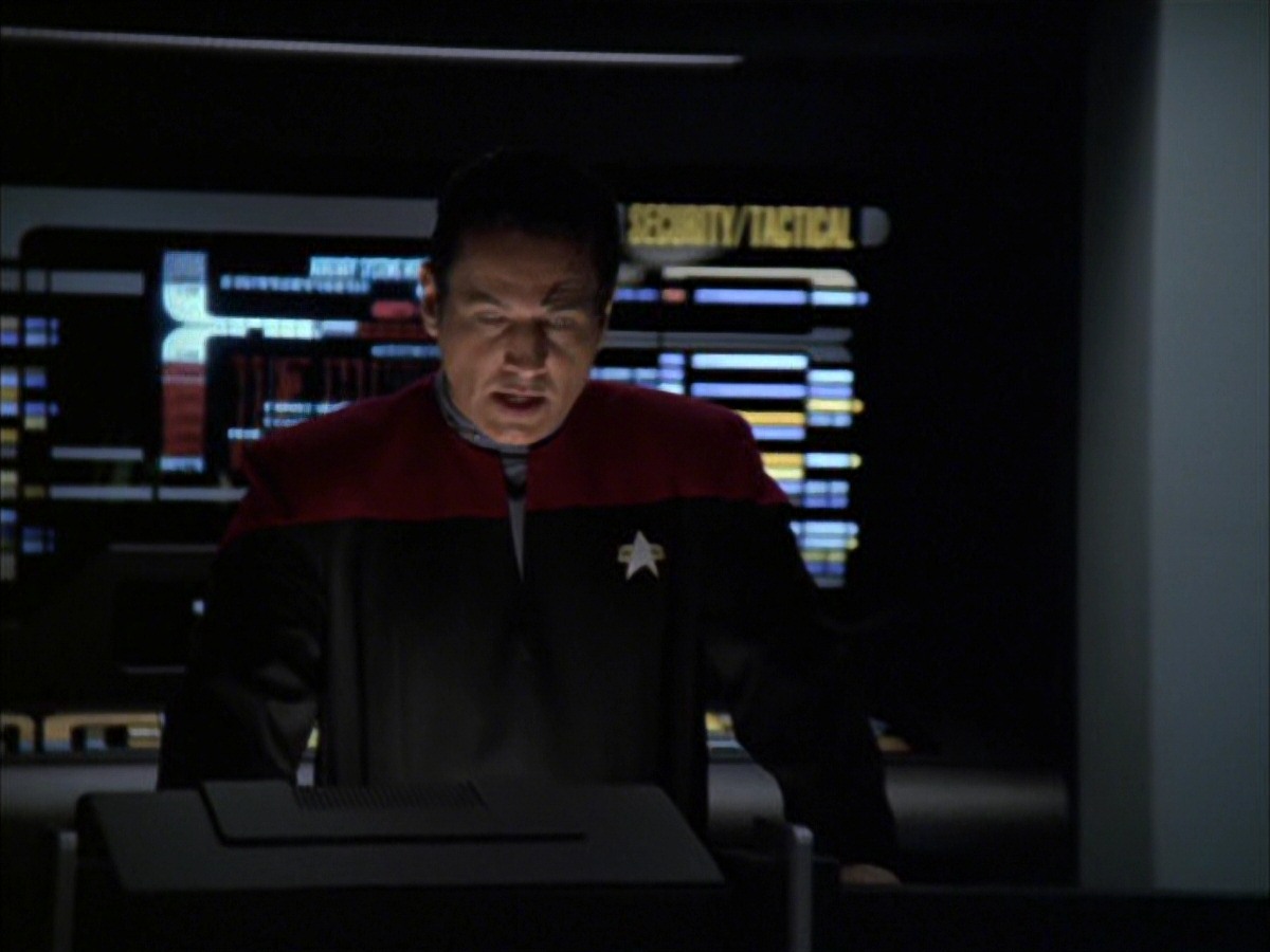 extant_StarTrek_VOY_7x09_7x10-FleshAndBlood_3712.jpg