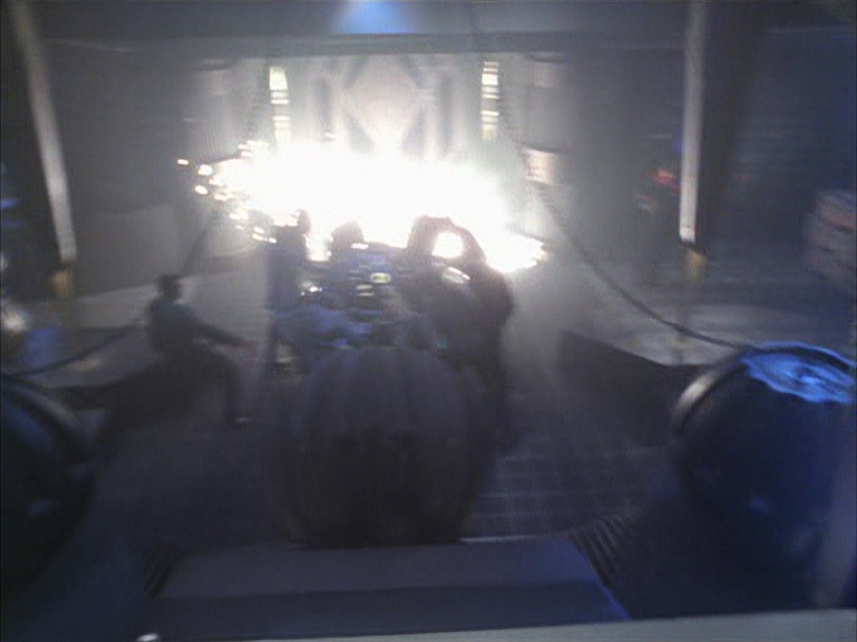 extant_StarTrek_VOY_7x09_7x10-FleshAndBlood_3724.jpg