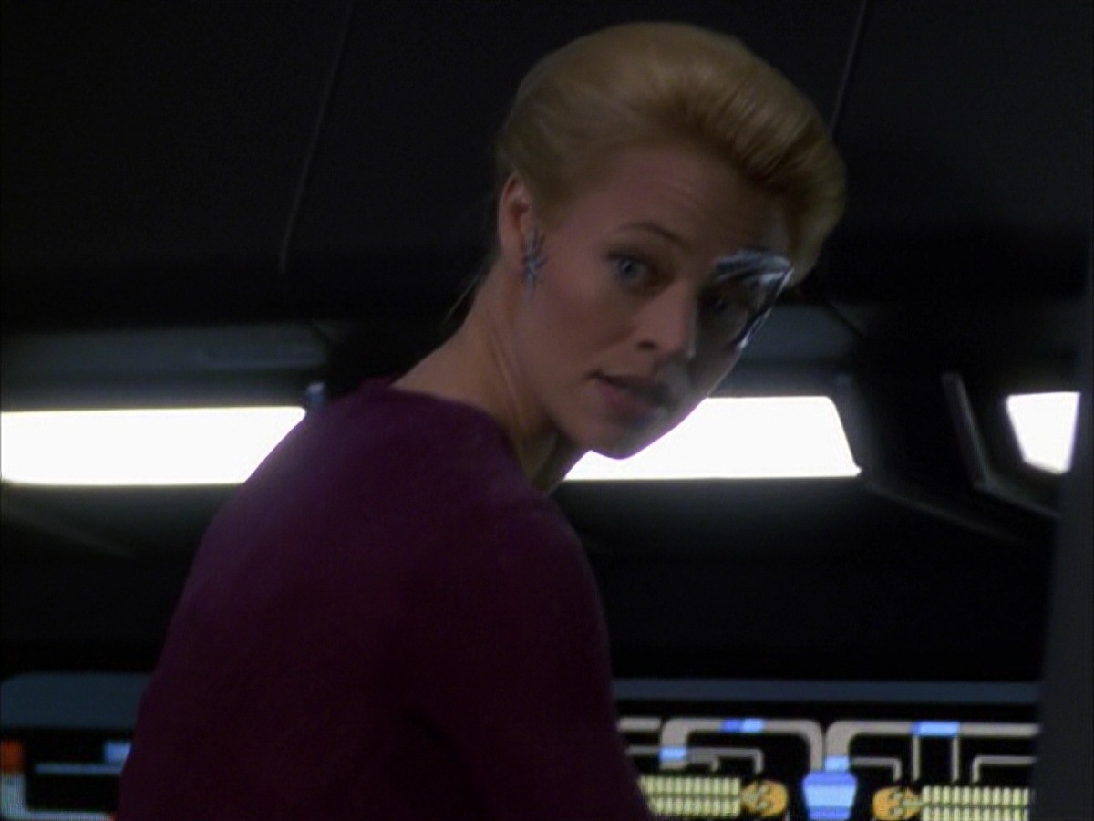 extant_StarTrek_VOY_7x09_7x10-FleshAndBlood_3756.jpg