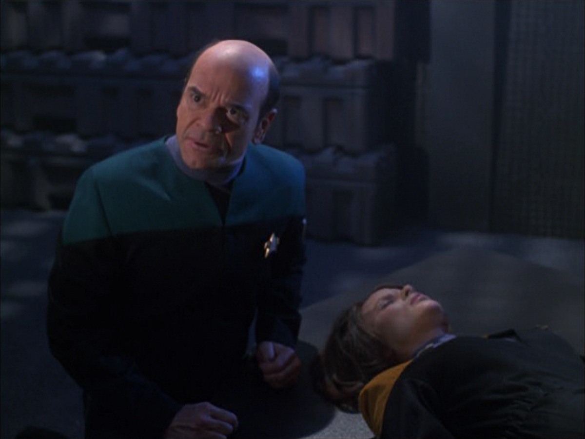 extant_StarTrek_VOY_7x09_7x10-FleshAndBlood_3873.jpg