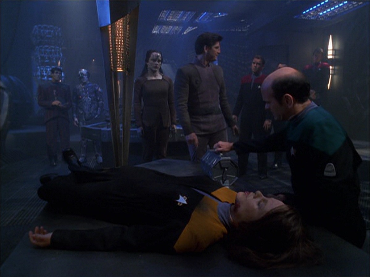 extant_StarTrek_VOY_7x09_7x10-FleshAndBlood_3881.jpg