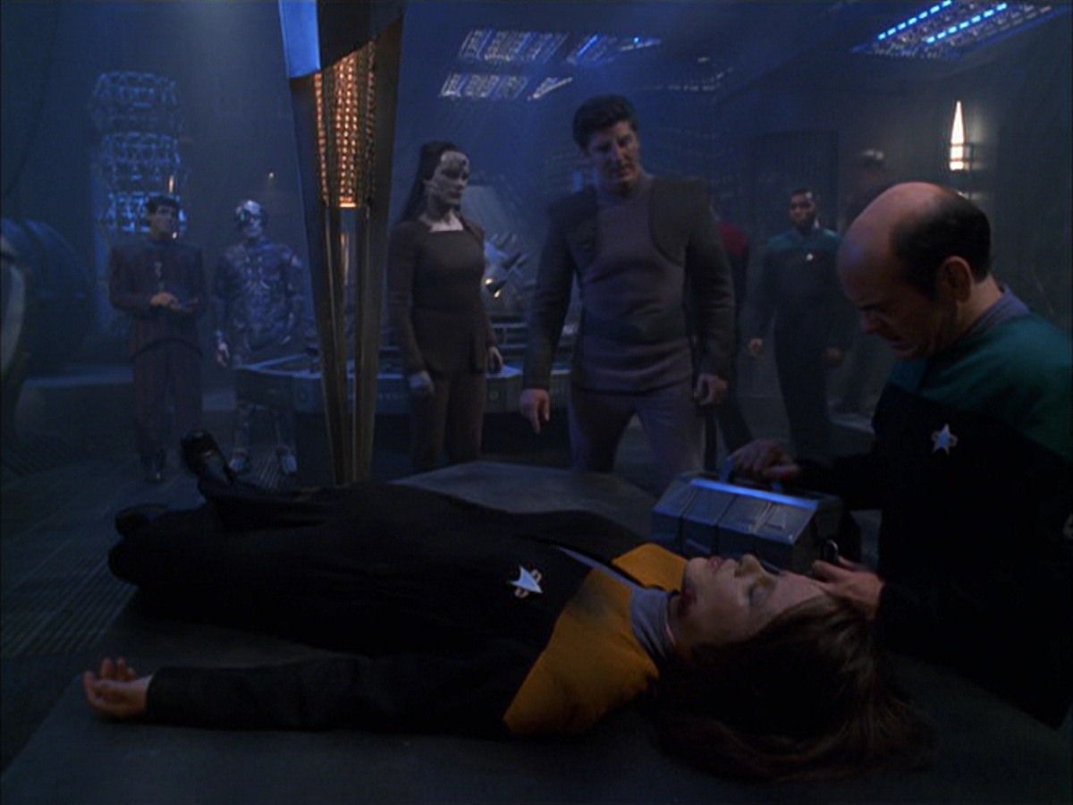 extant_StarTrek_VOY_7x09_7x10-FleshAndBlood_3883.jpg