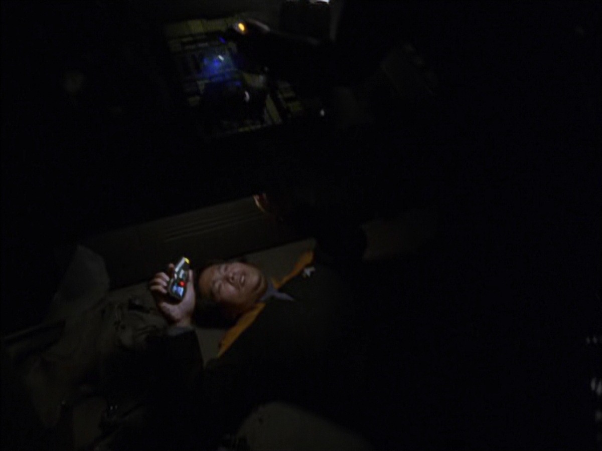 extant_StarTrek_VOY_7x09_7x10-FleshAndBlood_3949.jpg