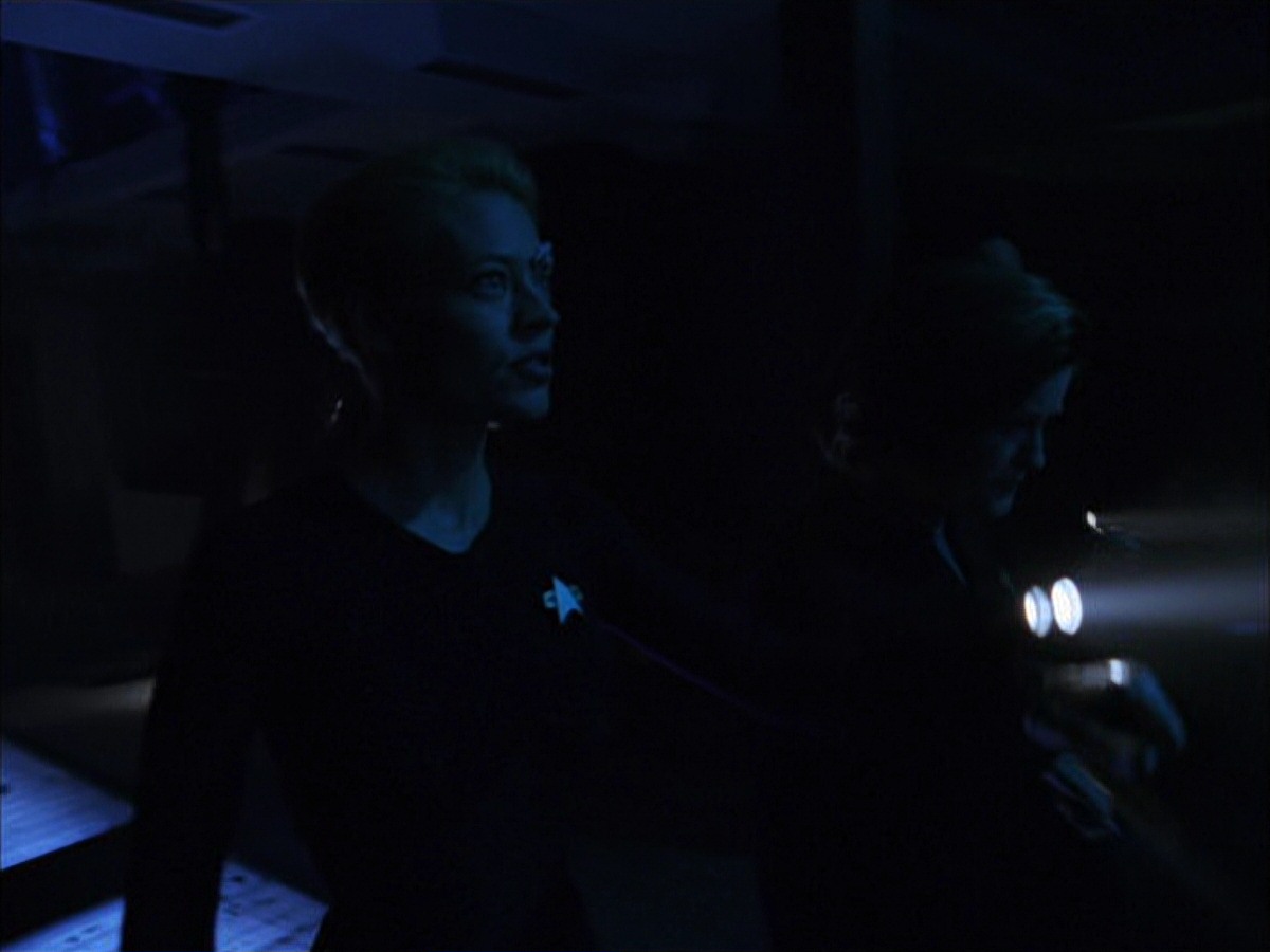 extant_StarTrek_VOY_7x09_7x10-FleshAndBlood_3966.jpg